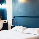 Hotel La Tour Des Mayenne