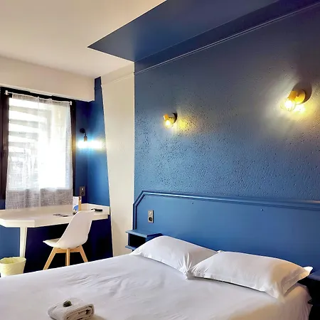La Tour Des Hotel